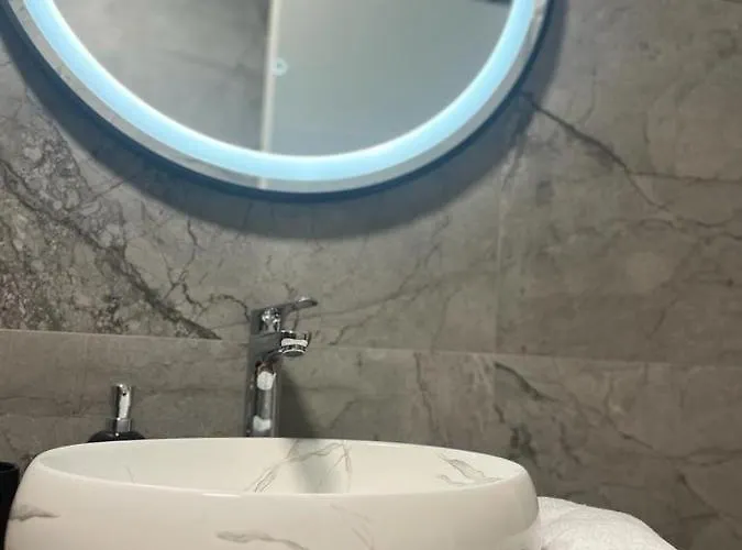 Olive Oasis Penthouse With Jacuzzi * Zadar