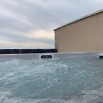 Olive Oasis Penthouse With Jacuzzi Appartement Zadar