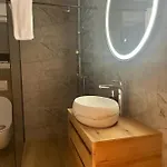 Olive Oasis Penthouse With Jacuzzi * Zadar