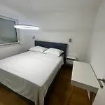 Olive Oasis Penthouse With Jacuzzi Appartement