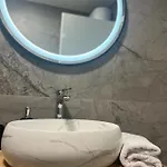 Olive Oasis Penthouse With Jacuzzi * Zadar