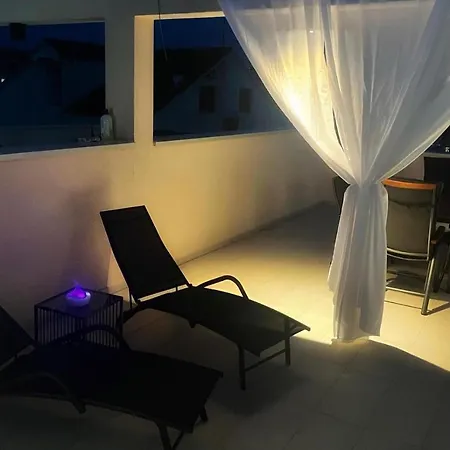 Apartman Olive Oasis Penthouse With Jacuzzi *