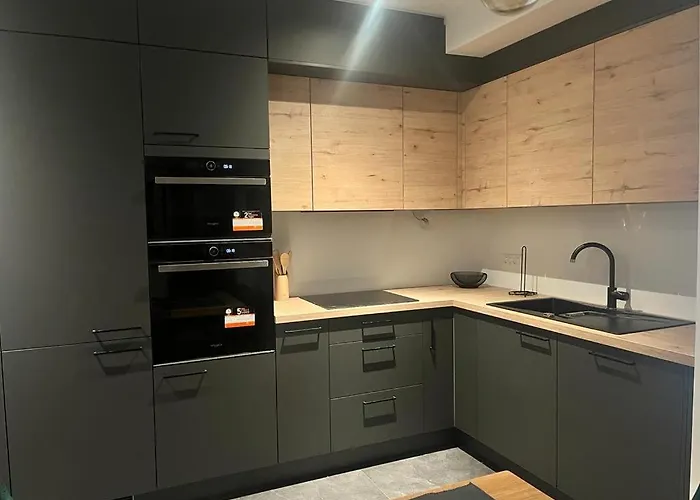 Olive Oasis Penthouse With Jacuzzi * Zadar